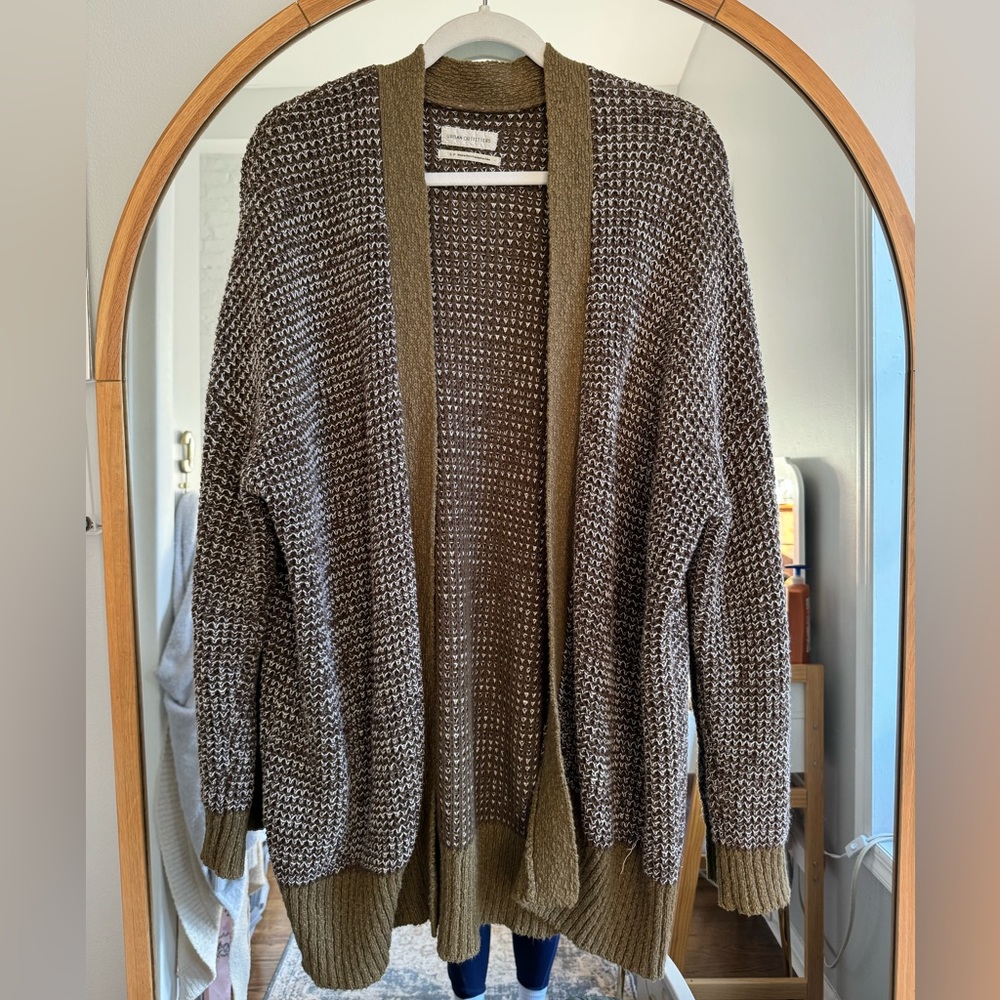 Urban Outiftters Green and Cream Open Front Chunky Oversized Cardigan